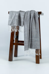 Timeless Elegance: Wool-Silk Blend Scarf in Grey - Attires