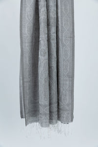 Timeless Elegance: Wool-Silk Blend Scarf in Grey - Attires