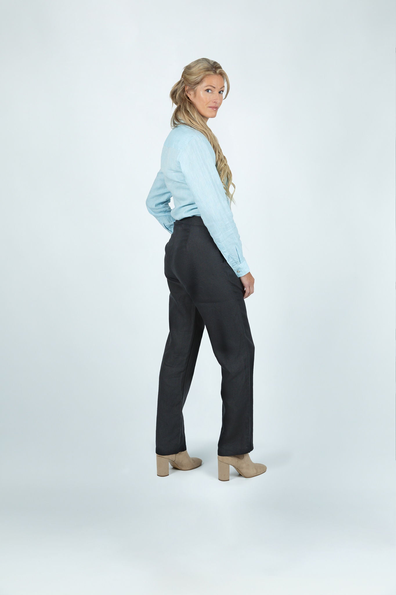 Coastline Classic Trousers in Black - Attires