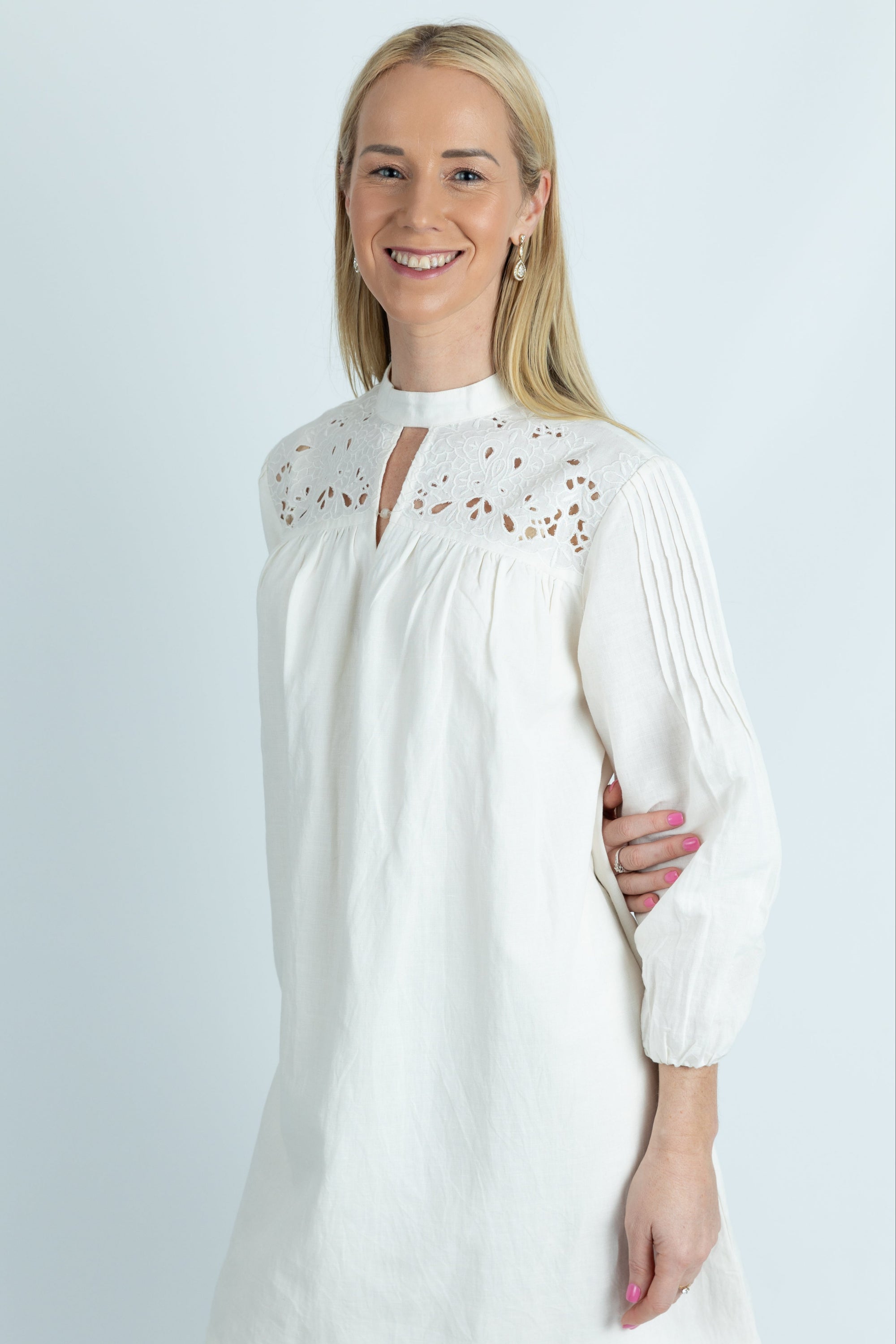 Aegile formal white linen dress - Attires