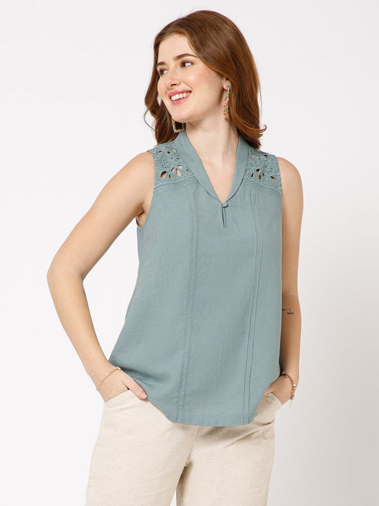 Hera Embroidered Linen Top - Ellora